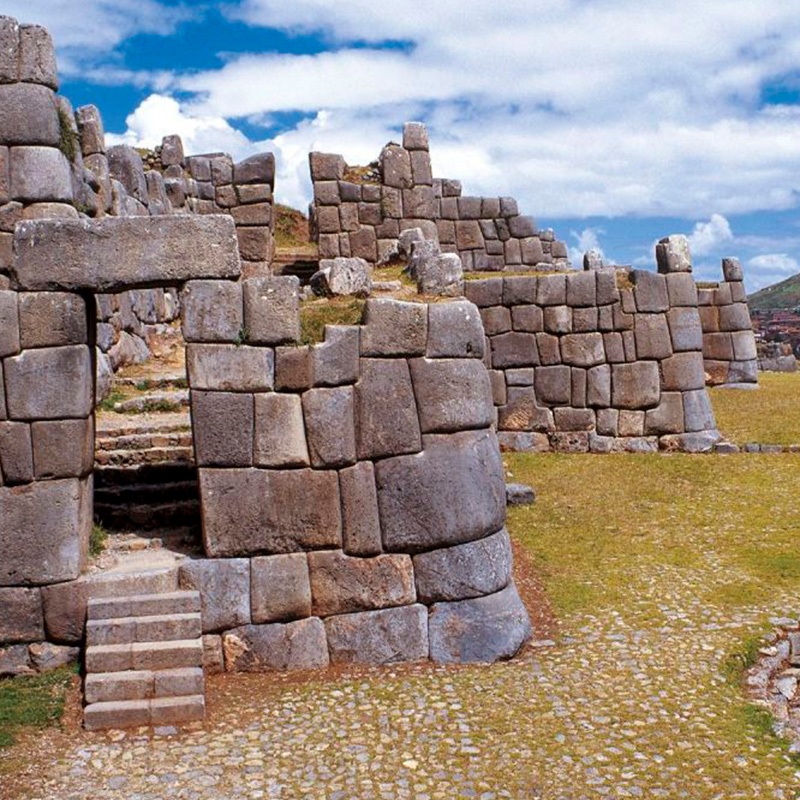 Día 1: City Tour & Parque arqueológico de Saqsayhuaman